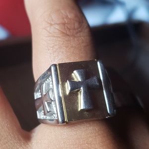 Heavy biker ring size 11 cross gold stainless